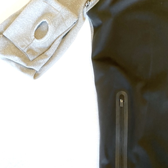 Craft Sportswear, Men’s Medium Windbloc, Running Jacket - Picture 3 of 6